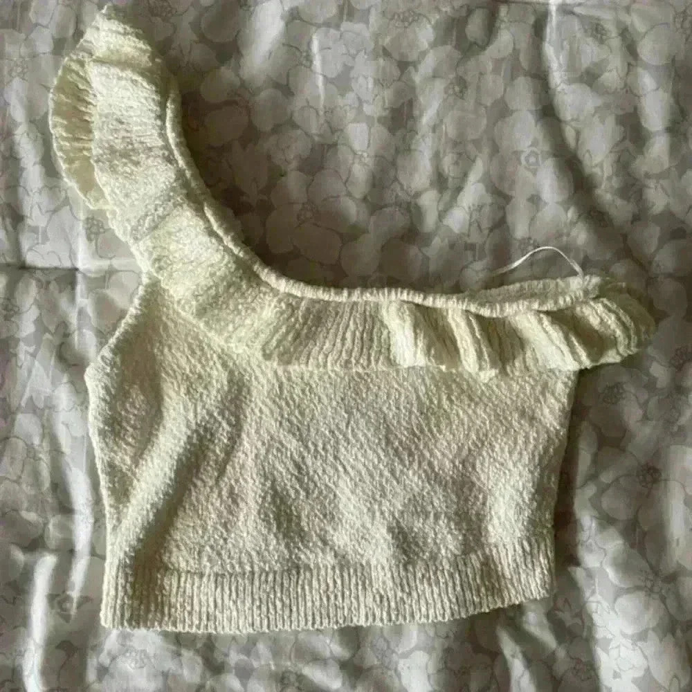 Urban outfitters crop top - Picture 9 of 11